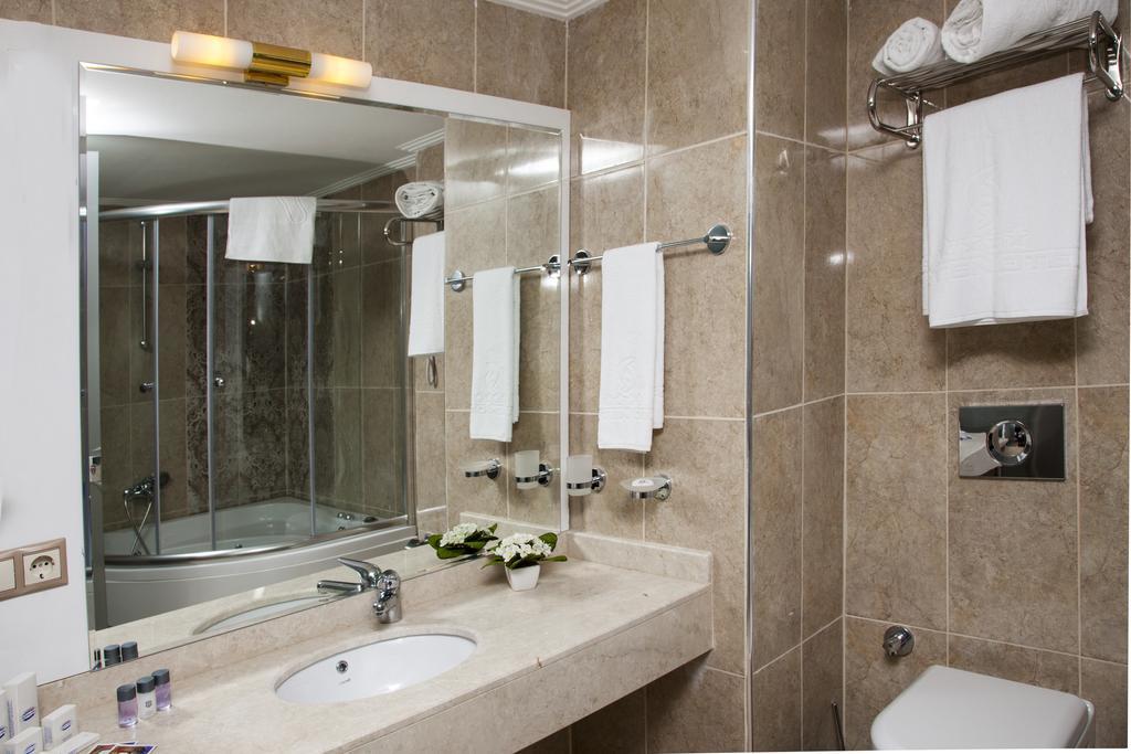 Cukurova Erten Hotel Adana Phòng bức ảnh